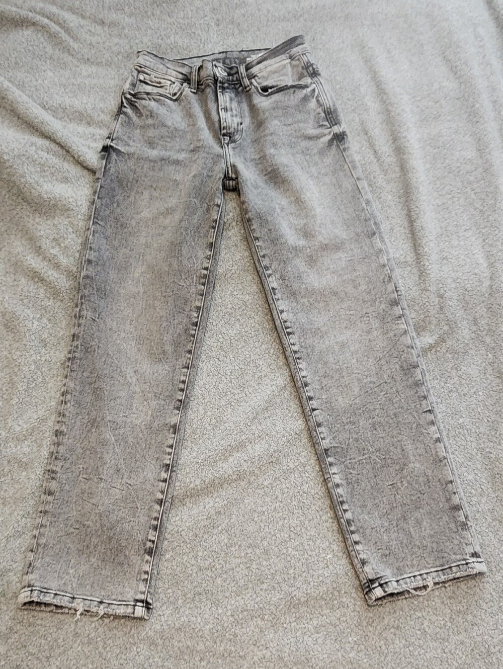 Kensie High‑Rise Straight Jeans Gray Wash Size 2 Waist 24 Inseam 27 - Picture 1 of 6